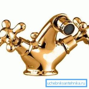 Змяшальнік для бідэ з бронзы падыдзе для інтэр'ераў, афармляюцца ў класічным стылі Змяшальнік для бідэ з бронзы падыдзе для інтэр'ераў, афармляюцца ў класічным стылі