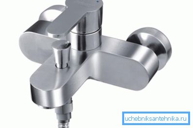 Змяшальнік ZorG Inox SZR-115351 TESORO-W цалкам выраблены з нержавейкі. Яго кошт - 12200 рублёў.