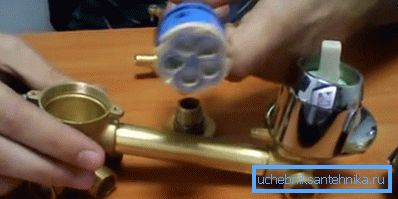 Змяшальнікі для душавых кабін - запчасткі. Знялі рэжымны картрыдж