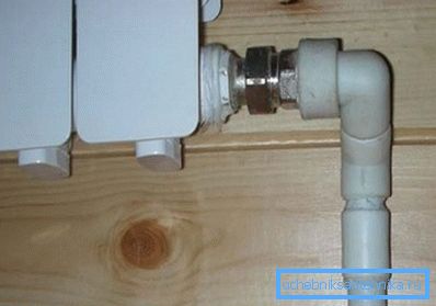 Злучэнне палімернай трубы з радыятарам ацяплення Злучэнне палімернай трубы з радыятарам ацяплення