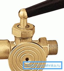 Спецыяльны троххадовых кран мае платформу пад ўстаноўку манометра