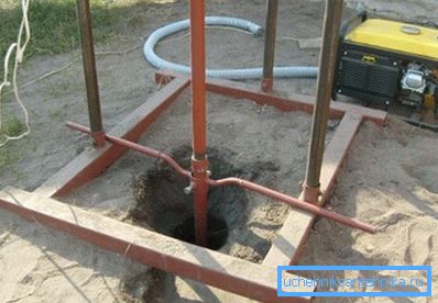 Спецыяльнае прыстасаванне для ручнога бурэння на глыбіню да 15 метраў Спецыяльнае прыстасаванне для ручнога бурэння на глыбіню да 15 метраў