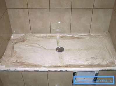 Сталёвыя чары часта ставяць на подыум.