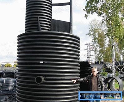1196 Зварной пластыкавы калодзеж