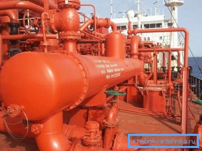 Звадкаваны газ на танкеры. Звадкаваны газ на танкеры.