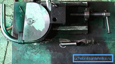 Трубогиб у працы Трубогиб у працы