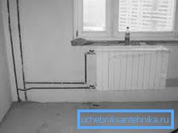 Ўстаноўка труб у штробы - самы эфектыўны спосаб замаскіраваць сістэму ацяплення Ўстаноўка труб у штробы - самы эфектыўны спосаб замаскіраваць сістэму ацяплення