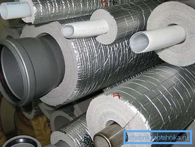 Уцяпляльнік для каналізацыйных труб гатовы да мантажу.