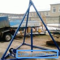 Варыянт металічнай трыножкі з лябёдкай Варыянт металічнай трыножкі з лябёдкай