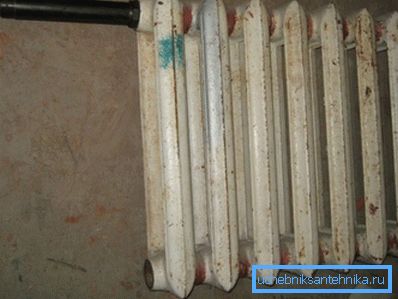 Выявіўшы батарэю, лёгка ацаніць якасць прамывання. Выявіўшы батарэю, лёгка ацаніць якасць прамывання.