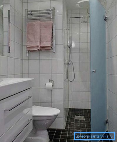 Убудаваныя кабінкі - выдатнае рашэнне для маленькіх памяшканняў Убудаваныя кабінкі - выдатнае рашэнне для маленькіх памяшканняў